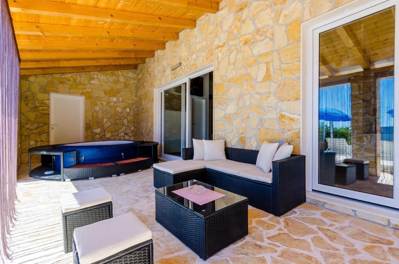 Villa Mateo With Private Pool Gruda Ngoại thất bức ảnh