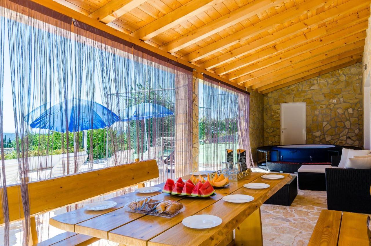 Villa Mateo With Private Pool Gruda Ngoại thất bức ảnh